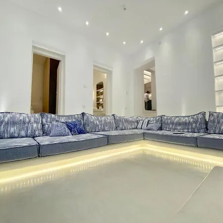 Villa Narkissos, 19Th Century Cycladic Stone House à Pera Gyalos Extérieur photo