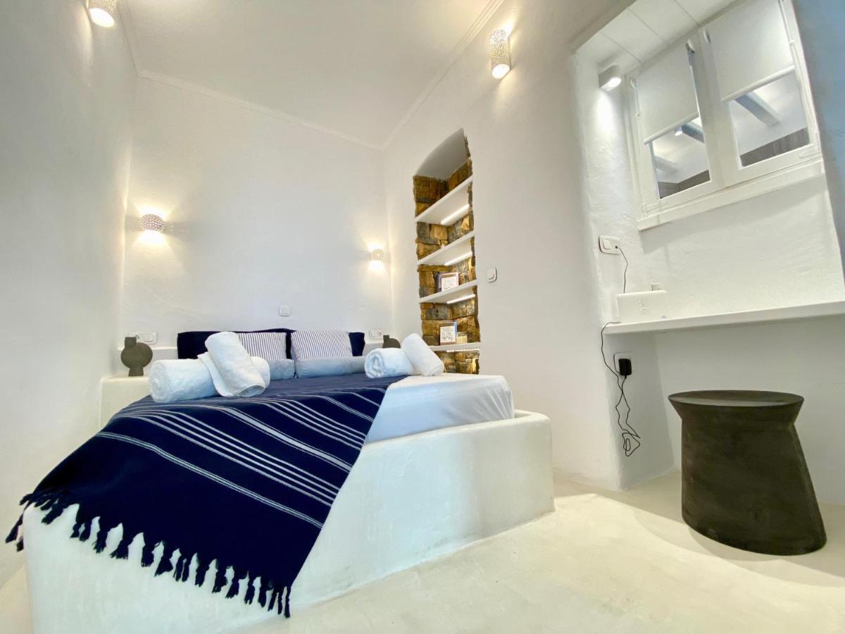 Narkissos, 19th Century Cycladic Stone House Ferienhaus *